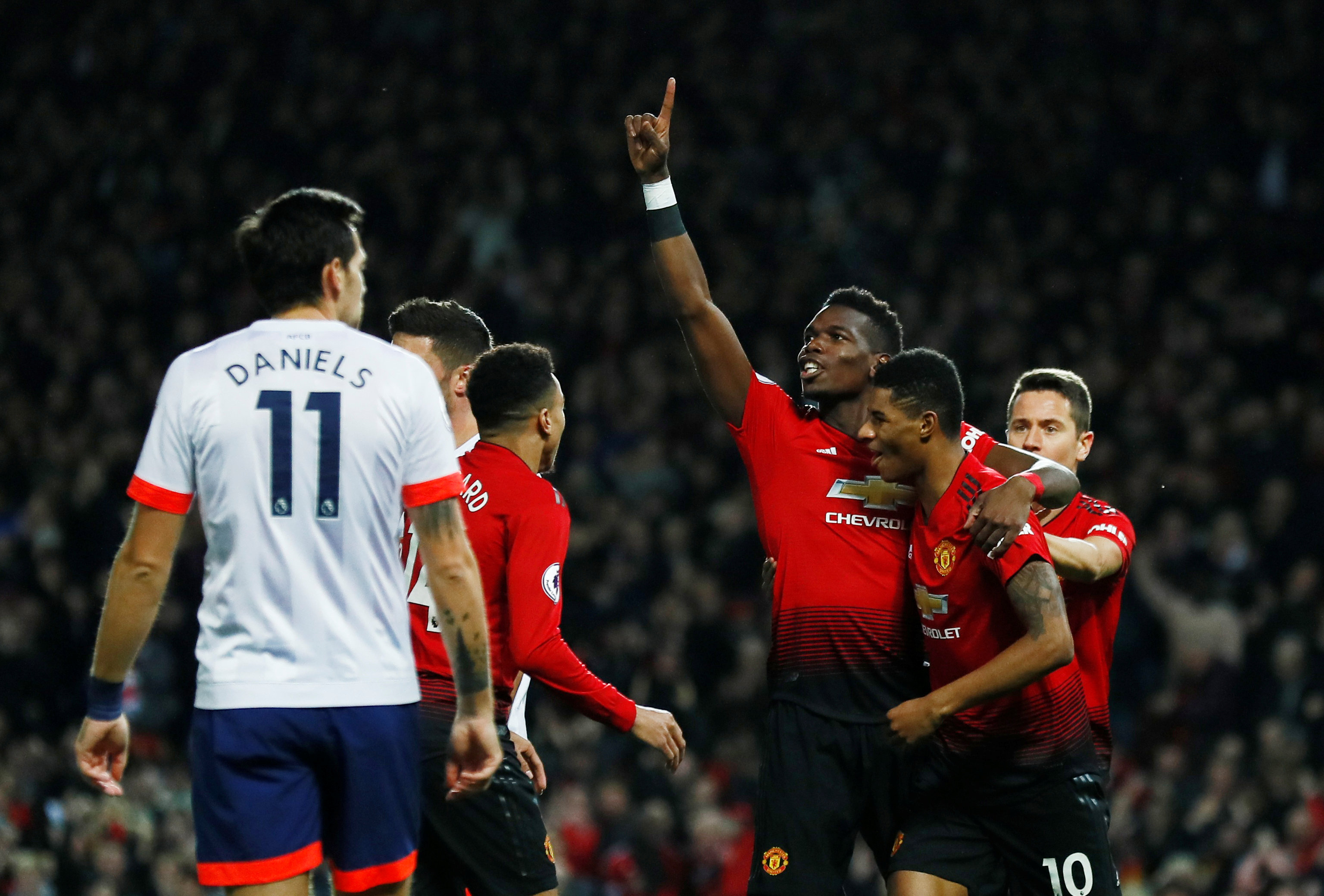 B费世界波 B费世界波