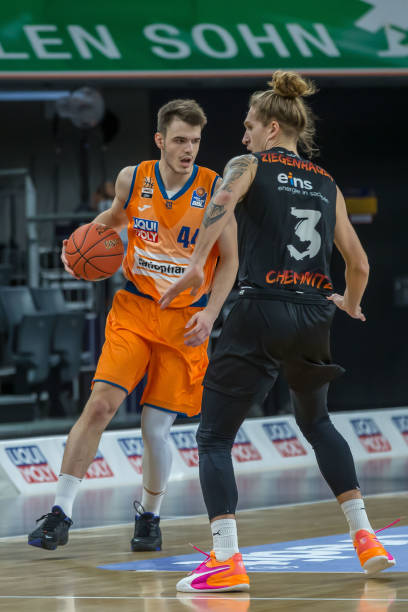 队的进攻节 队的进攻节