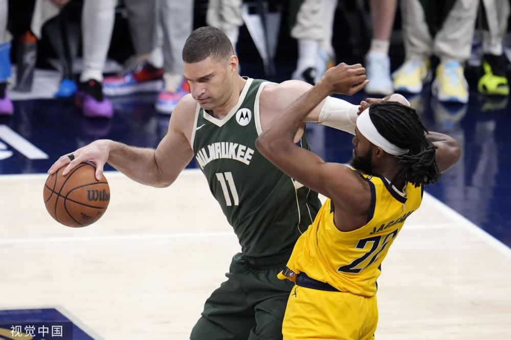 每位球员都 每位球员都