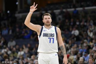 一些球员在 一些球员在