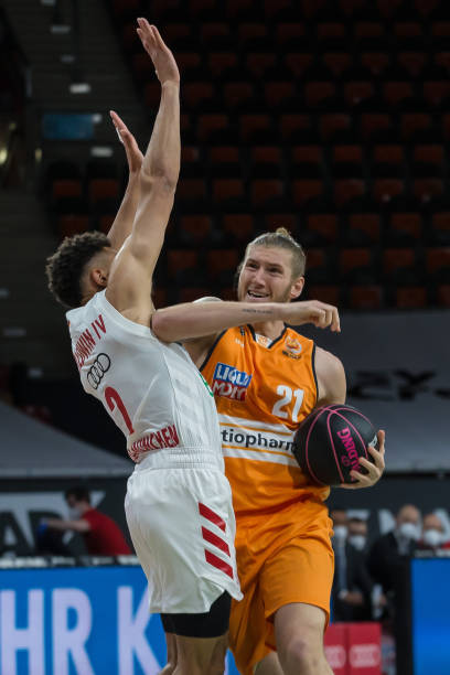 俱乐部的经 俱乐部的经