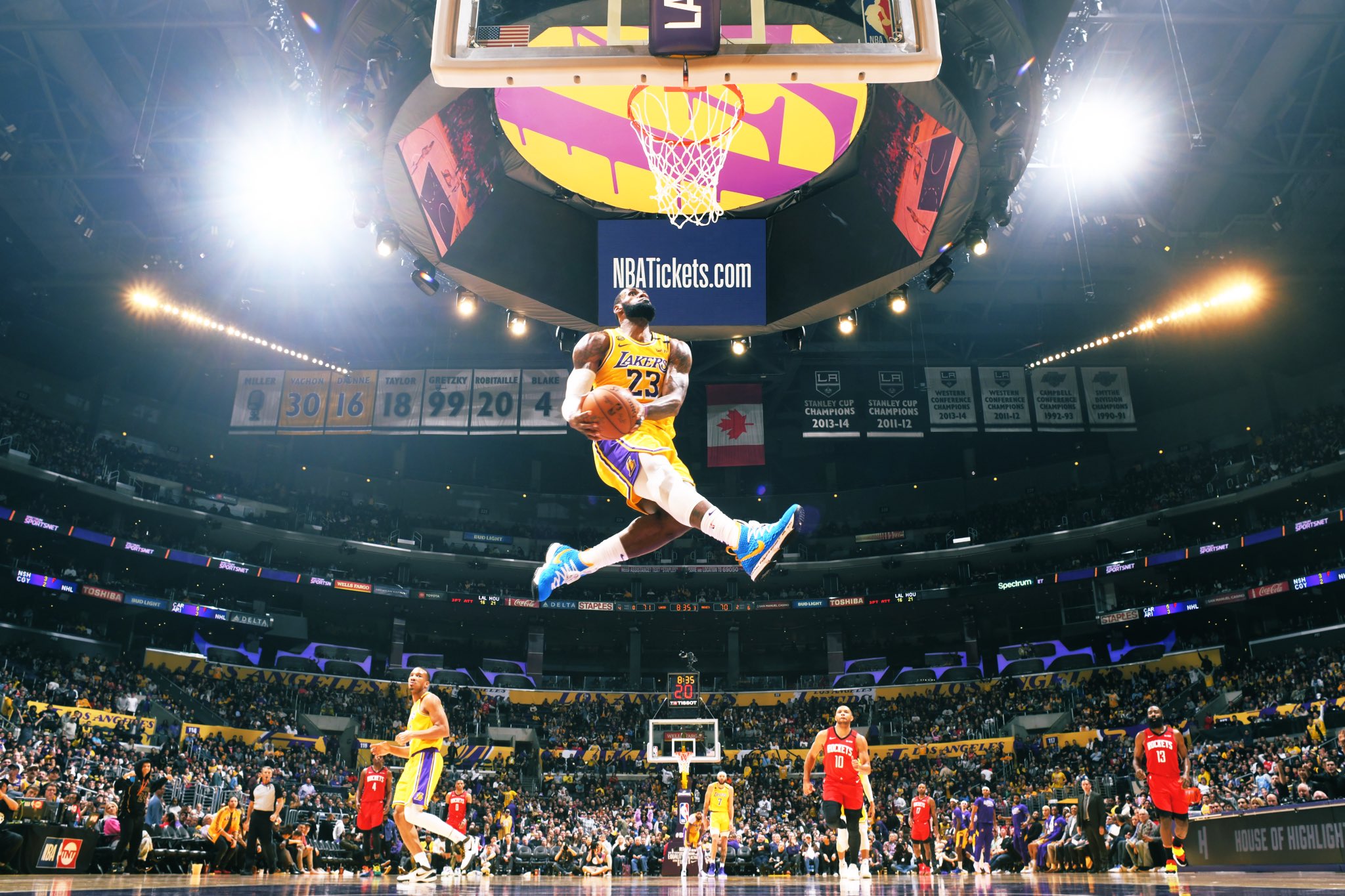 激励每个人 激励每个人