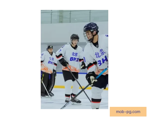 学会冰球技巧，轻松提升冰上表现