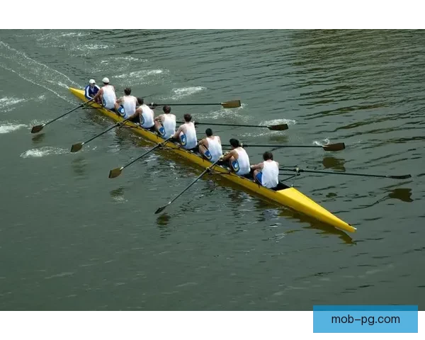 赛艇对战策略解析：技术、配合与团队实力的博弈